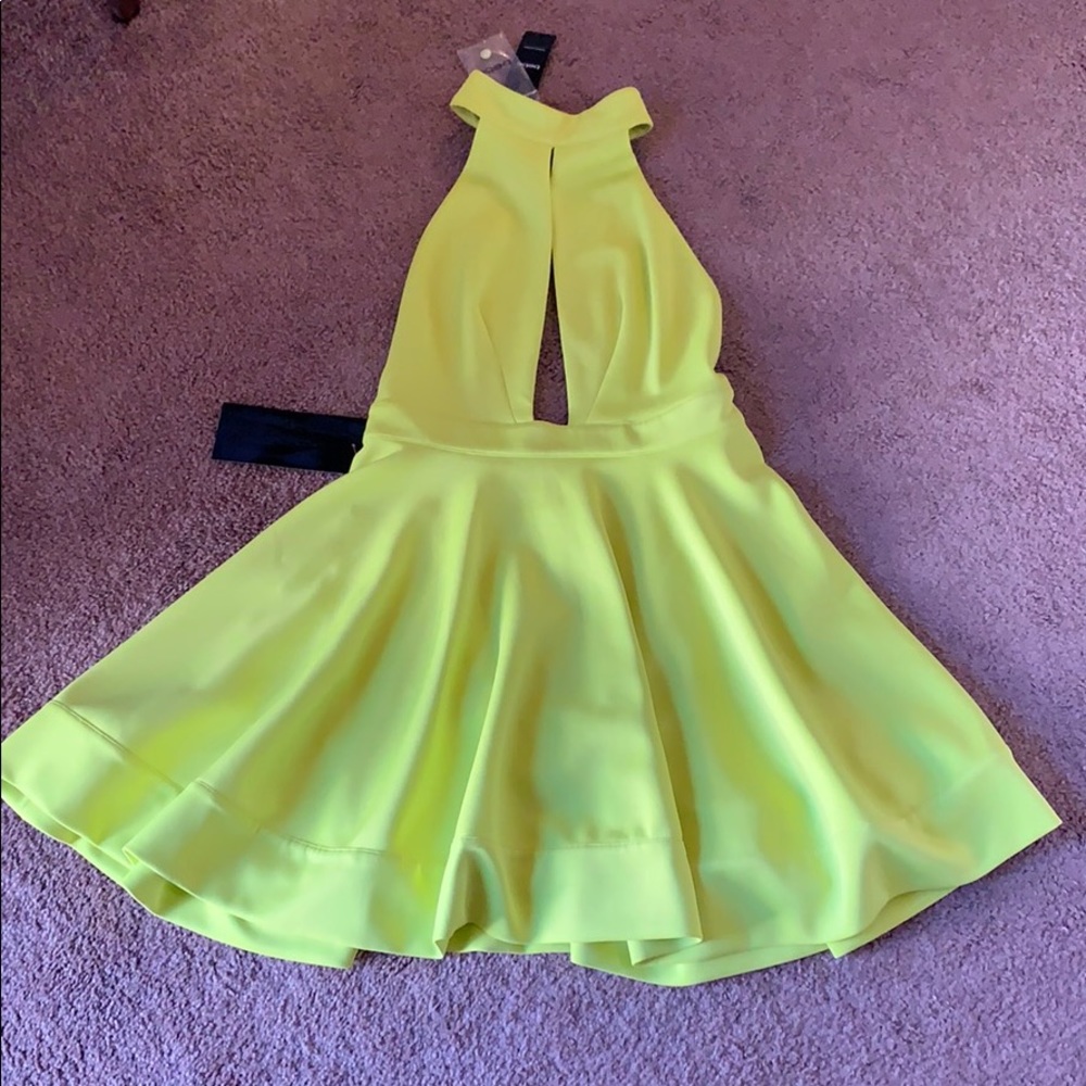 NWT Bebe Chartreuse Dress - Size M